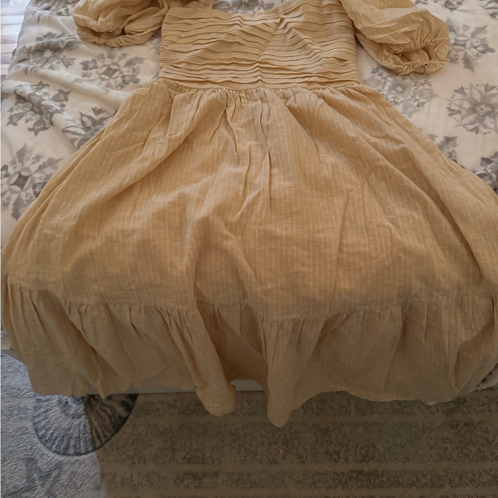 Abercrombie & Fitch Asymmetrical Cream Dress